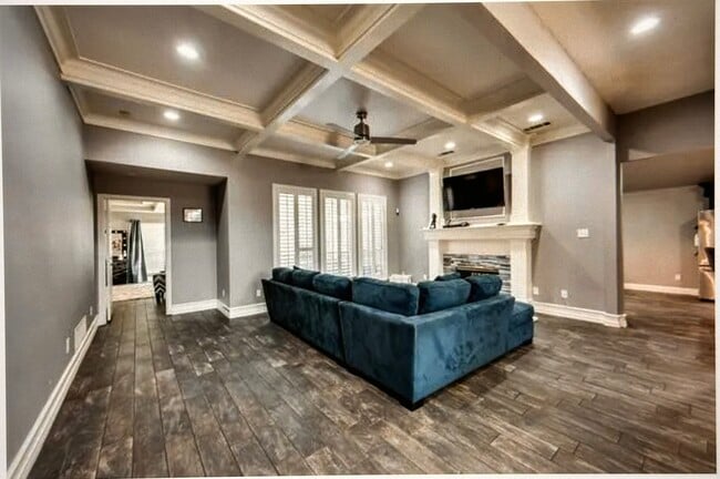 Photo - 914 Gregory St