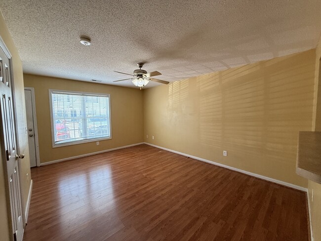 Photo - 131 Cornerstone Pl