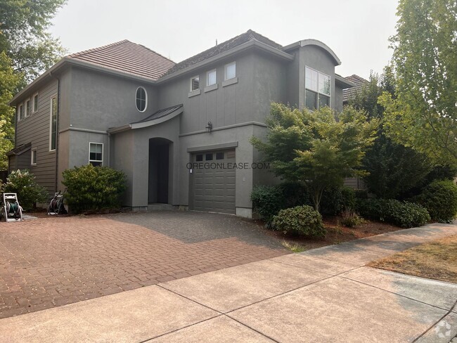 Building Photo - 2178 sf North Eugene Home