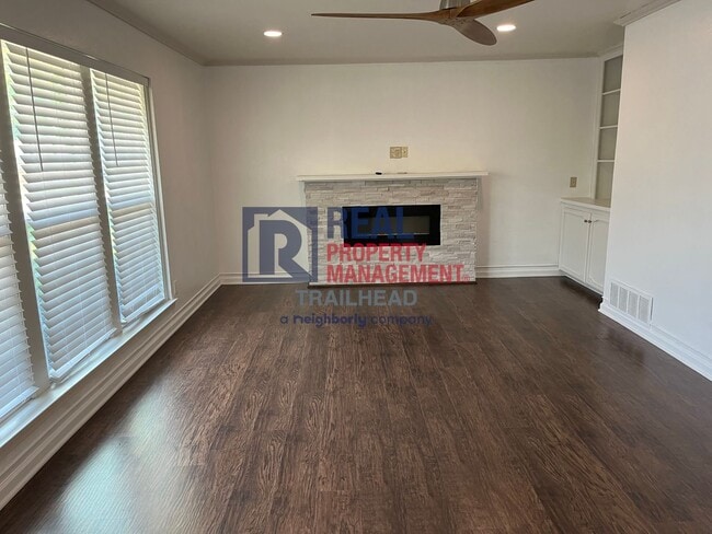 Photo - Great Location - 2 Bed/2 Bath Home with Patio