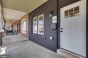 Photo - 713 S 55th St