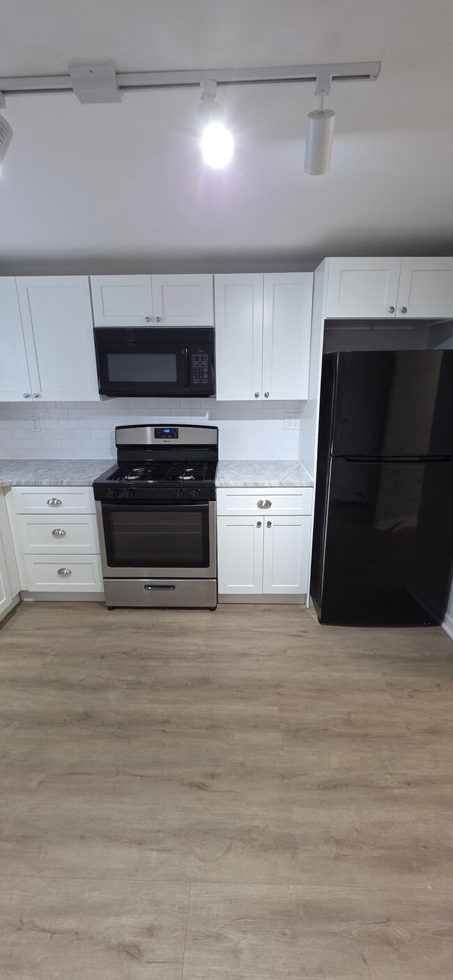 Photo - 111 N Janney St