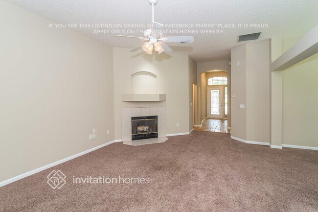 Photo - 752 Dewdrop Loop