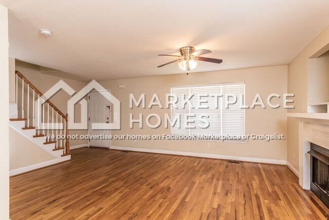 Photo - 10 Shoreham Ct