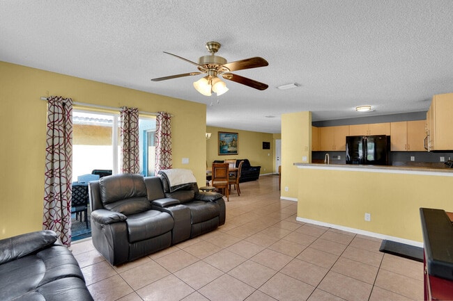 Photo - 3331 Commodore Ct