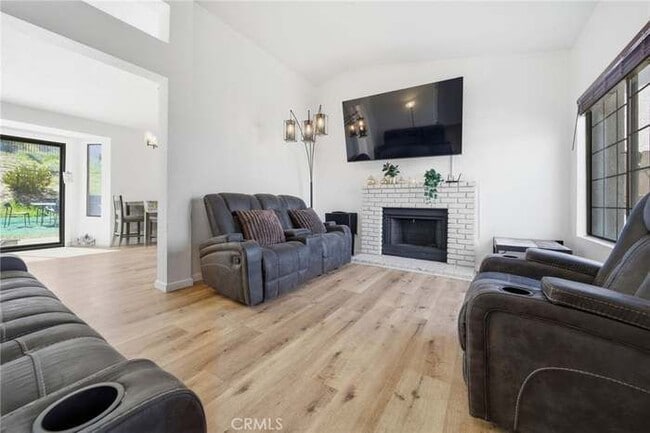 Photo - 130 Mountainside Dr