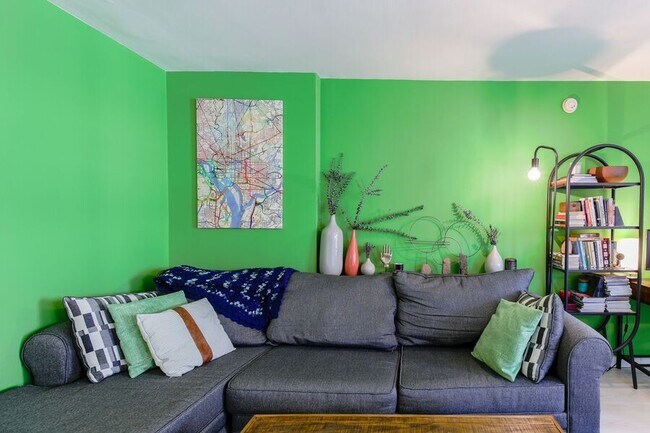 Photo - 1420 N St NW