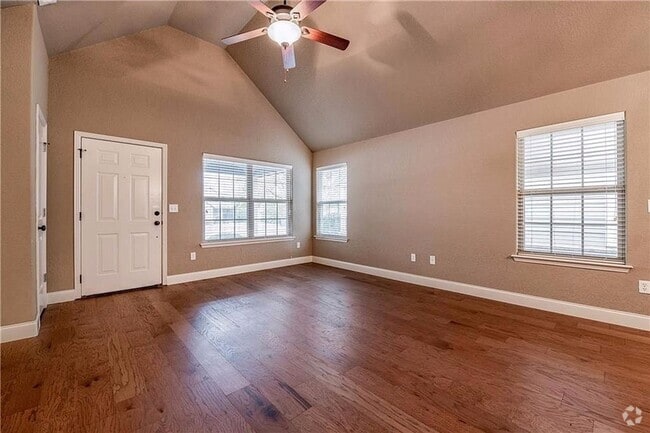 Building Photo - 3912 SW Ridgepointe Ave Rental