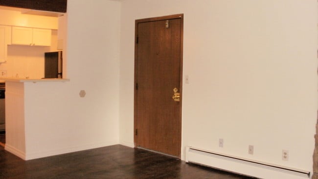 Building Photo - 10150 E Virginia Ave Unit 14-107