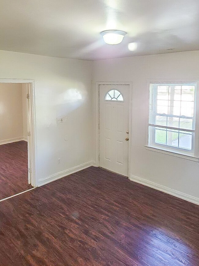 Photo - 144 Spring St