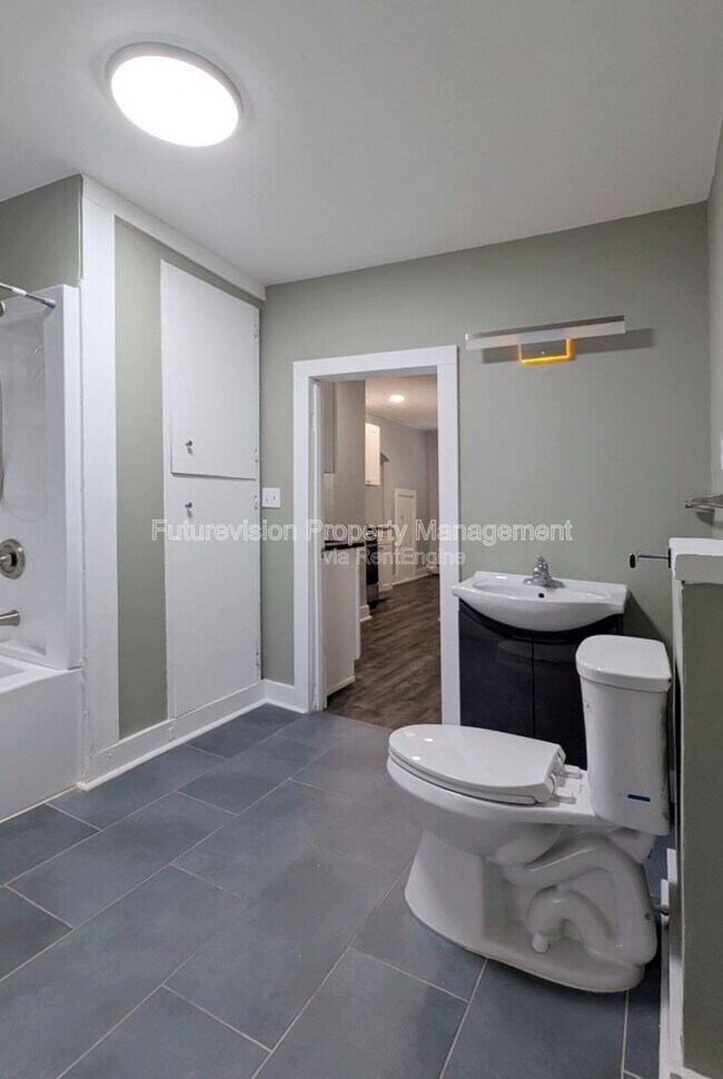 Photo - 1405 Connor Ave Unit 2