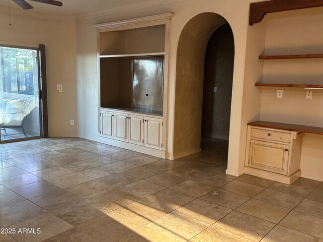 Photo - 39624 N Messner Way