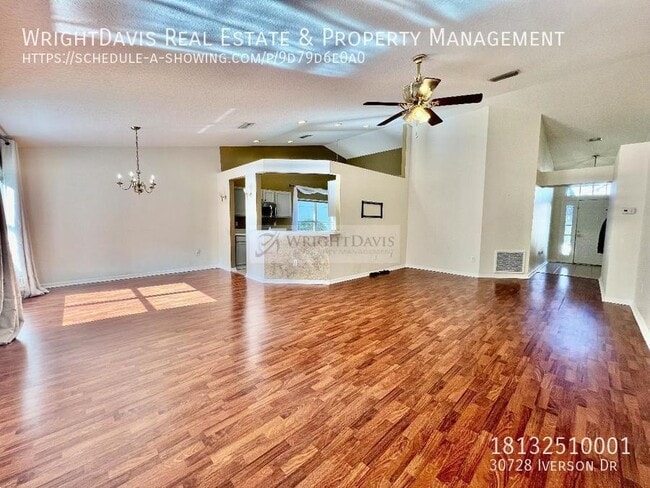 Photo - 30728 Iverson Dr
