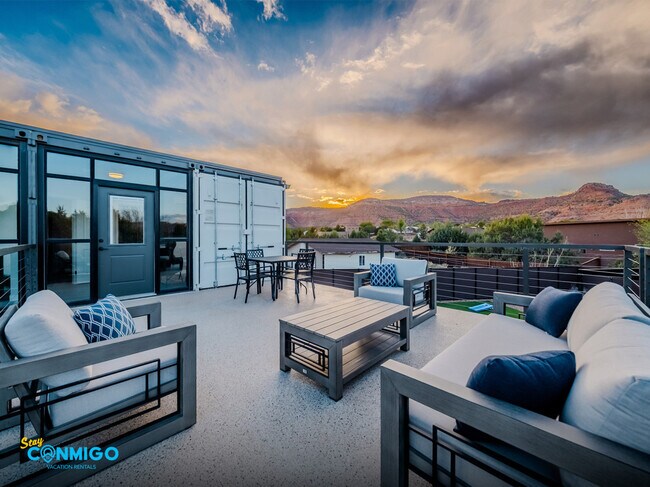 Building Photo - 736 W Rider Dr Unit ID1249898P