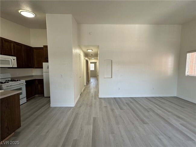 Building Photo - 4730 E Craig Rd Unit 2154 Rental