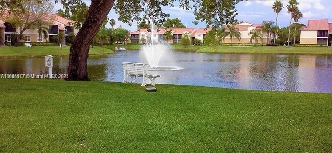 Photo - 1261 SW 46th Ave Condo Unit 1261206