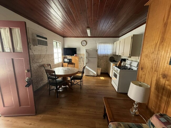 Photo - 8801 E Moonrise Ln