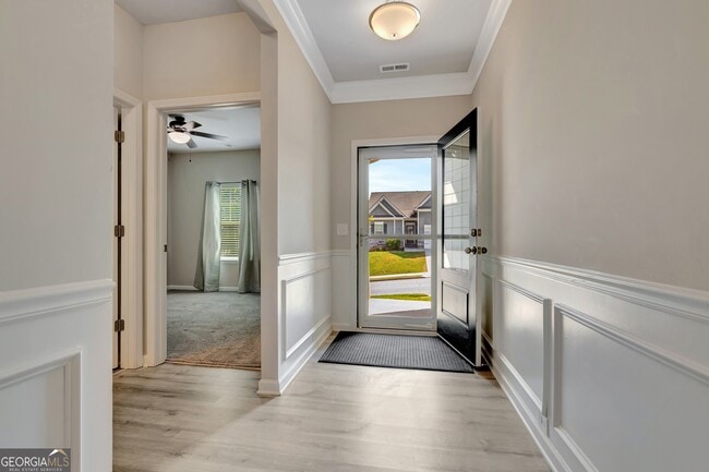 Photo - 10 Vintage Ave