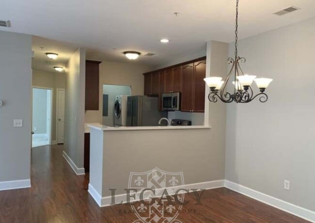 Photo - 8045 Bienville Dr