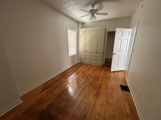 Photo - Willy St. Apartments Unit 1