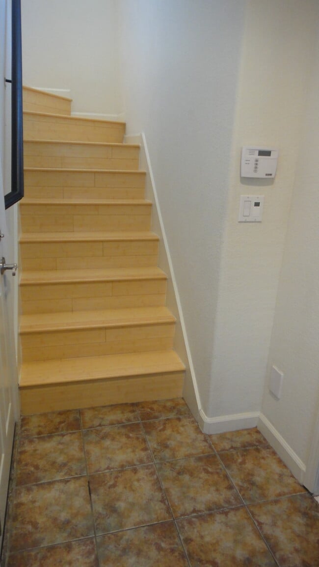 Photo - 1321 D St Unit 1321