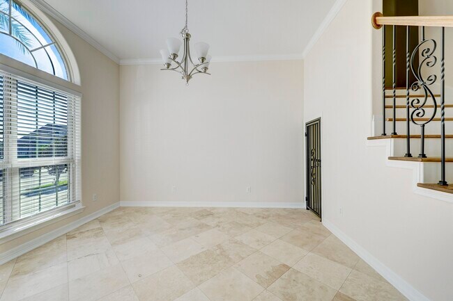 Photo - 307 Twin Timbers Ln