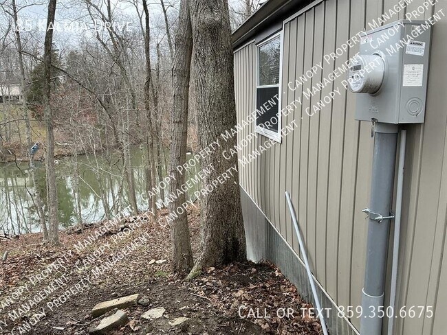 Photo - 85 Kalmia Dr