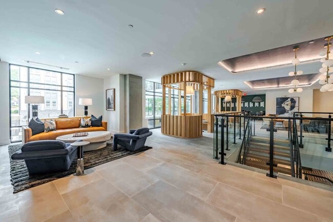 900 Willow