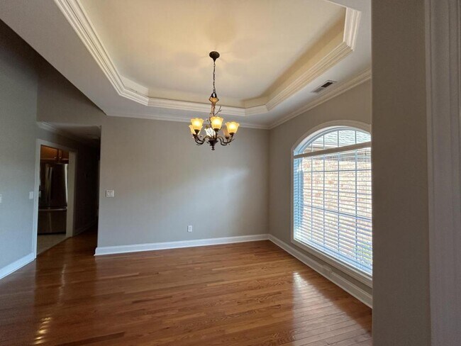 Photo - 606 Viceroy Ct