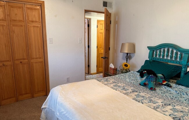 Photo - 23 Academy Dr Unit #2