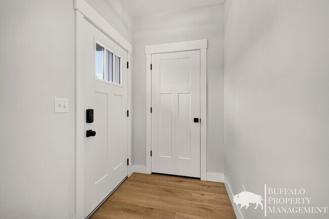 Photo - Like-New 3BD/2.5BA Home | Garage + Fenced Yard + W/D Included! $500.00 Rent Credit for the month ...