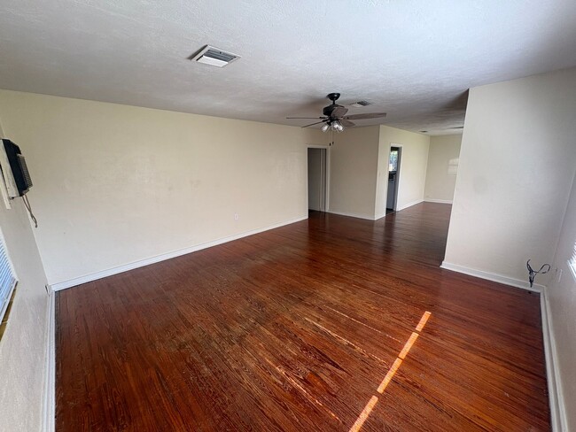 Photo - Great Home in Mount Dora