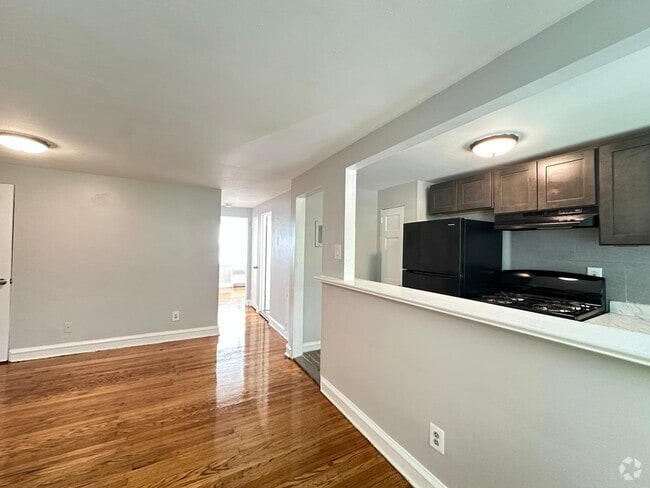Building Photo - 6776 Blakemore St Unit B2 Rental