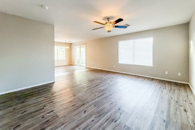 Photo - 10907 E Arcadia Ave