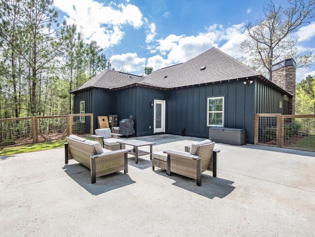 Photo - 127 Camp Cir