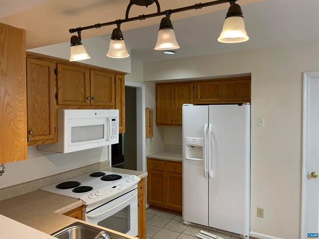 Photo - 3159 Saddlebrook Ln