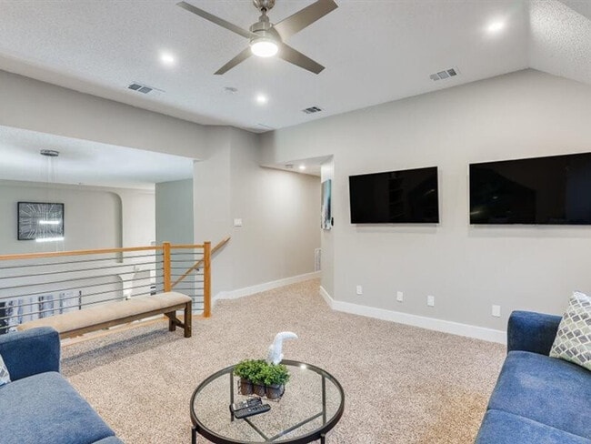 Building Photo - 1609 Vicksburg Dr Rental