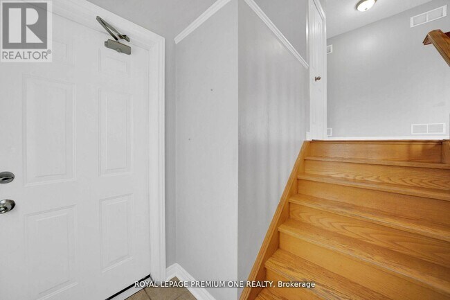 Photo - 269 Berry St