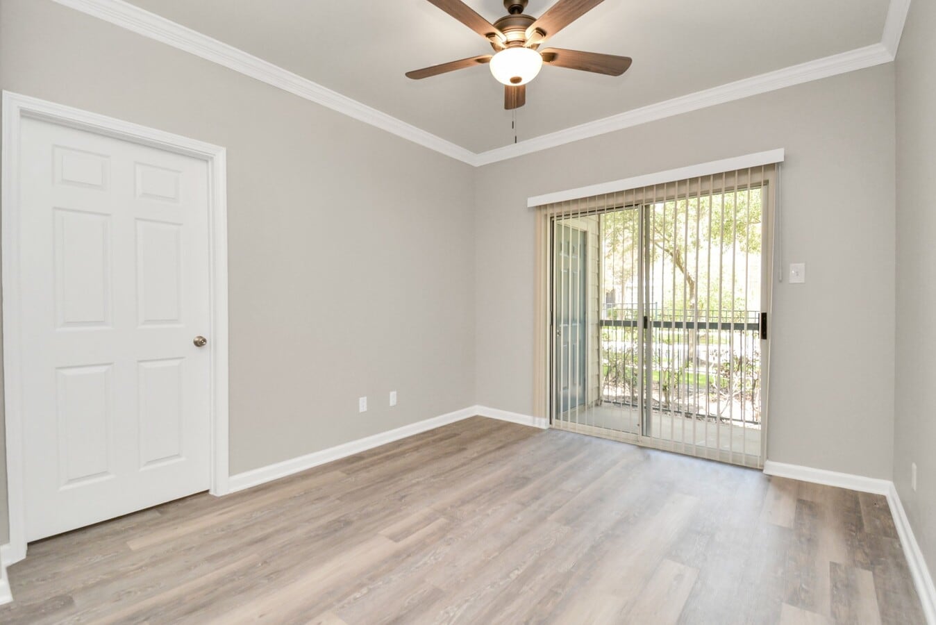 Photo - 2222 Maroneal St Unit 0326