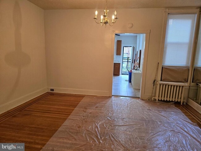Building Photo - 4835 N Lawrence St Rental