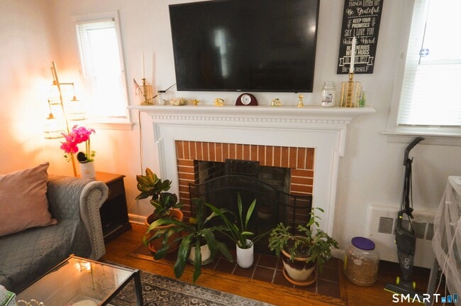 Photo - 765 Birmingham St