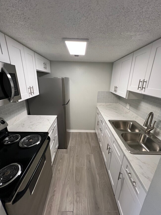 1 Bed/1 Bath - Unit 230