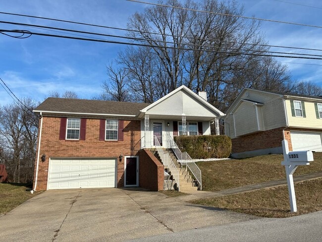1331 AmandaJo Drive