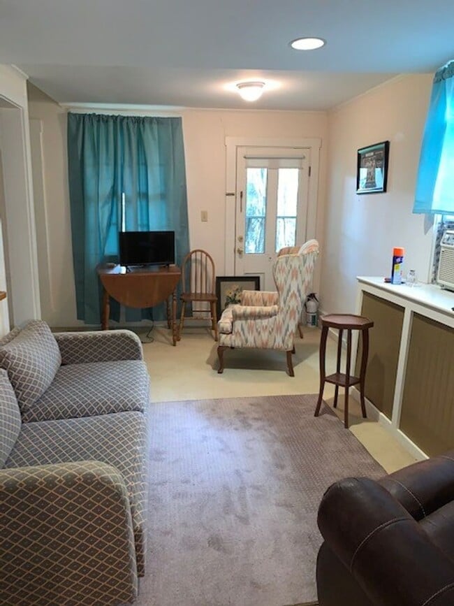 Photo - 308 S Jefferson St Unit B