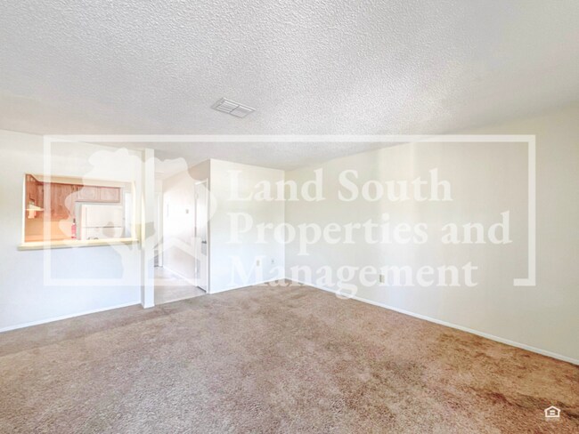 Photo - 2819 Balfour Ave