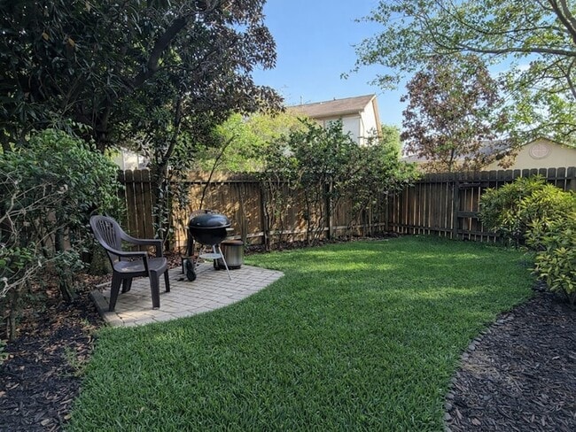 Photo - 3002 Clearview Cir