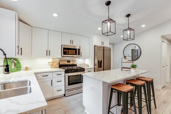 525 Upper Gardens Rd
