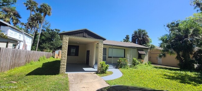 Building Photo - 921 S Palmetto Ave