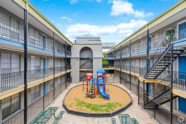 Photo - Sharpstown Manor