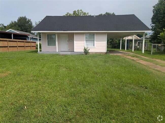 Building Photo - 1116 Jackson Ave Rental